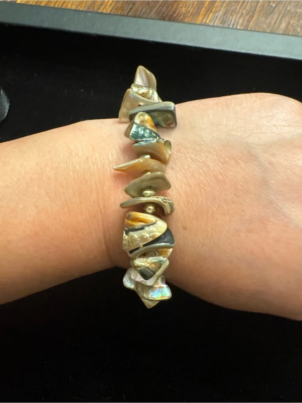Natural Mother of Pearl Shell Chip Bracelet Toggle Clasp Beach Boho Handmade